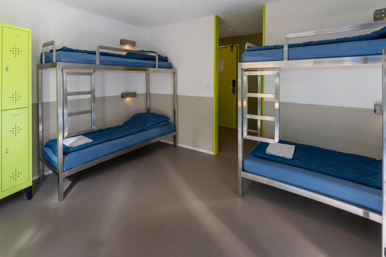 Stayokay Hostel Haarlem Eksteriør bilde