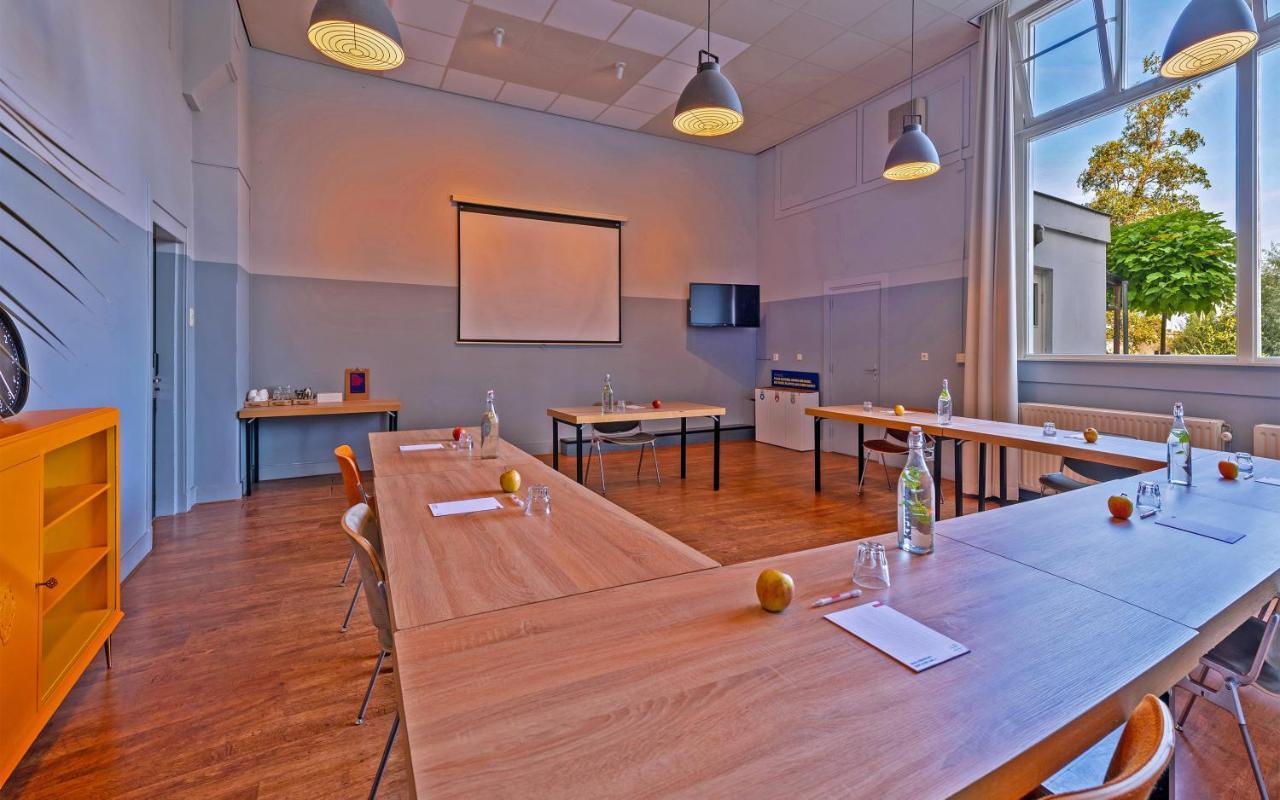 Stayokay Hostel Haarlem Eksteriør bilde