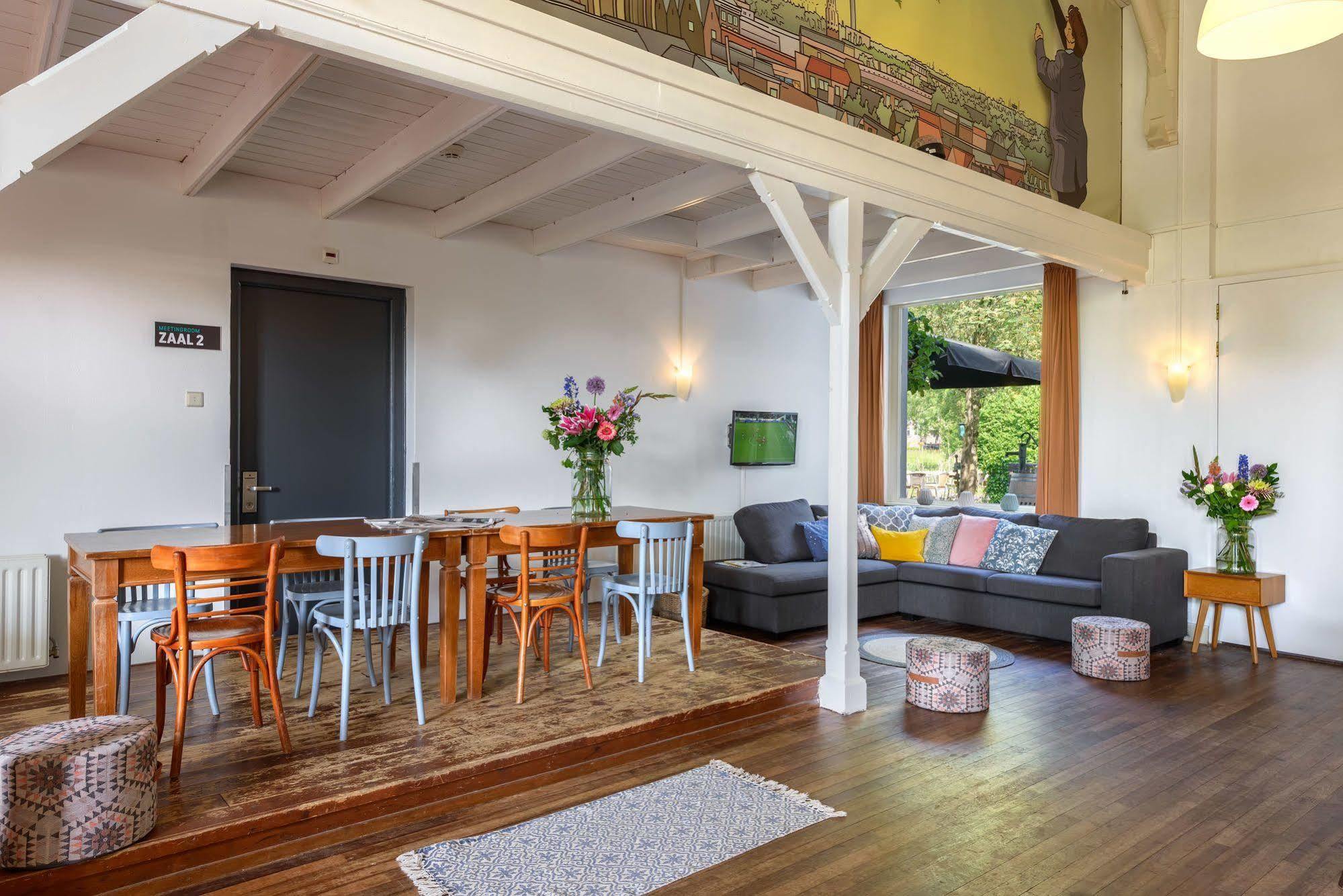 Stayokay Hostel Haarlem Eksteriør bilde